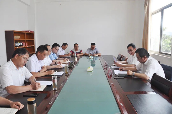 云煤（凯时娱乐人生就是博）集团专职外部董事孔君到陆东煤矿公司调研