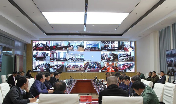 云煤（凯时娱乐人生就是博）集团召开三季度经济运行剖析会暨“奋战一百天，，，，，冲刺四序度”生产谋划专项行动推进会