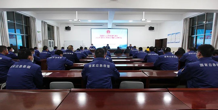 云煤（凯时娱乐人生就是博）集团第八审核组到矿山应抢救援东源队开展2022年度综合审核暨民主测评